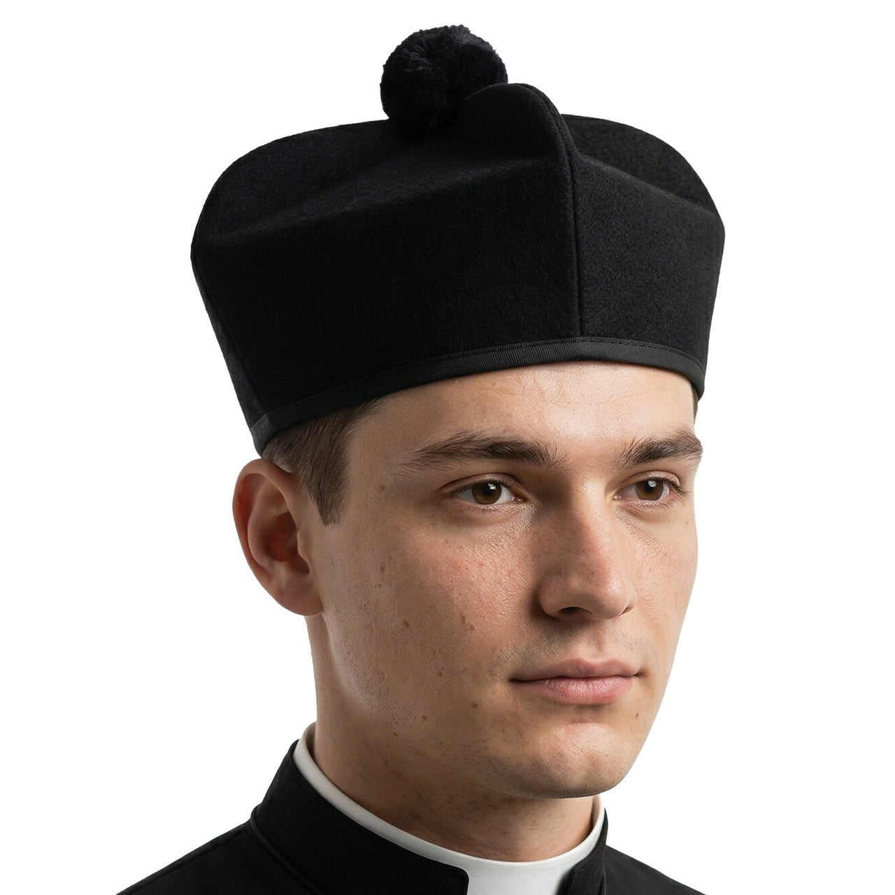 Bonnet de curé noir