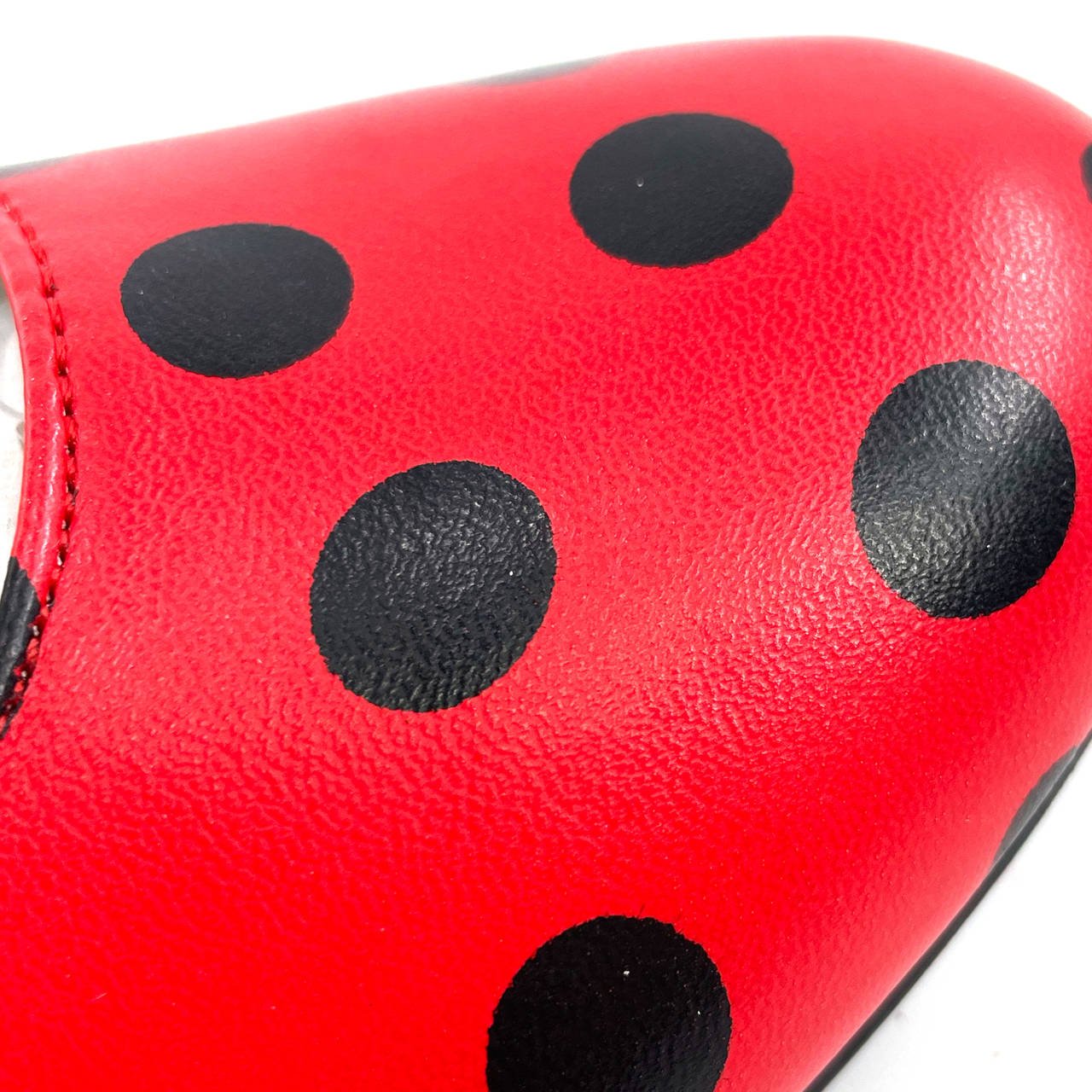 Chaussures flamenco rouges et noires pour enfants