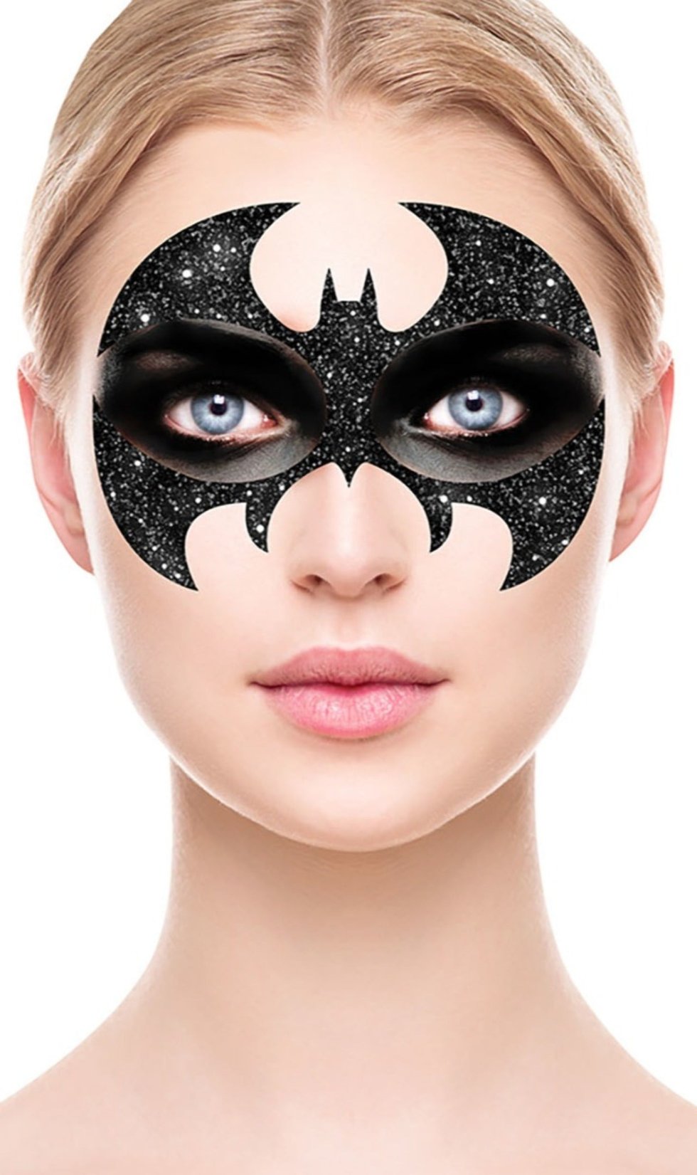 Maquillage Loup de Batman à paillettes