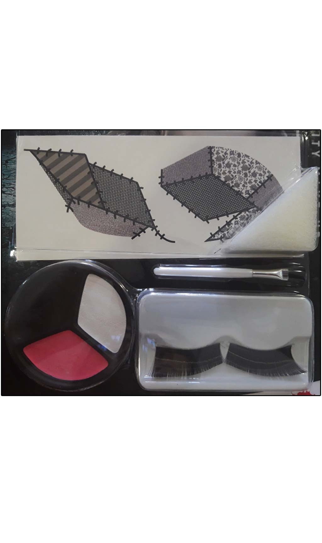 Kit de Maquillage de Poupée Sinistre