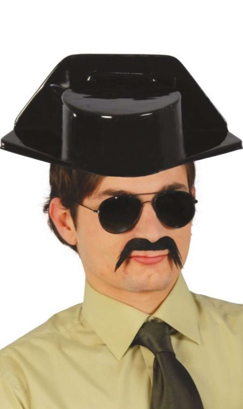 Tricorne