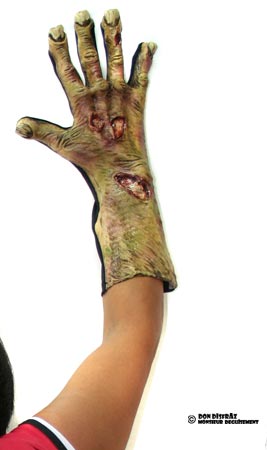 Mains Zombie Longues
